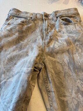 Hollister High-Rise baggy camo look Wash Jeans - Gray see measurements waist len